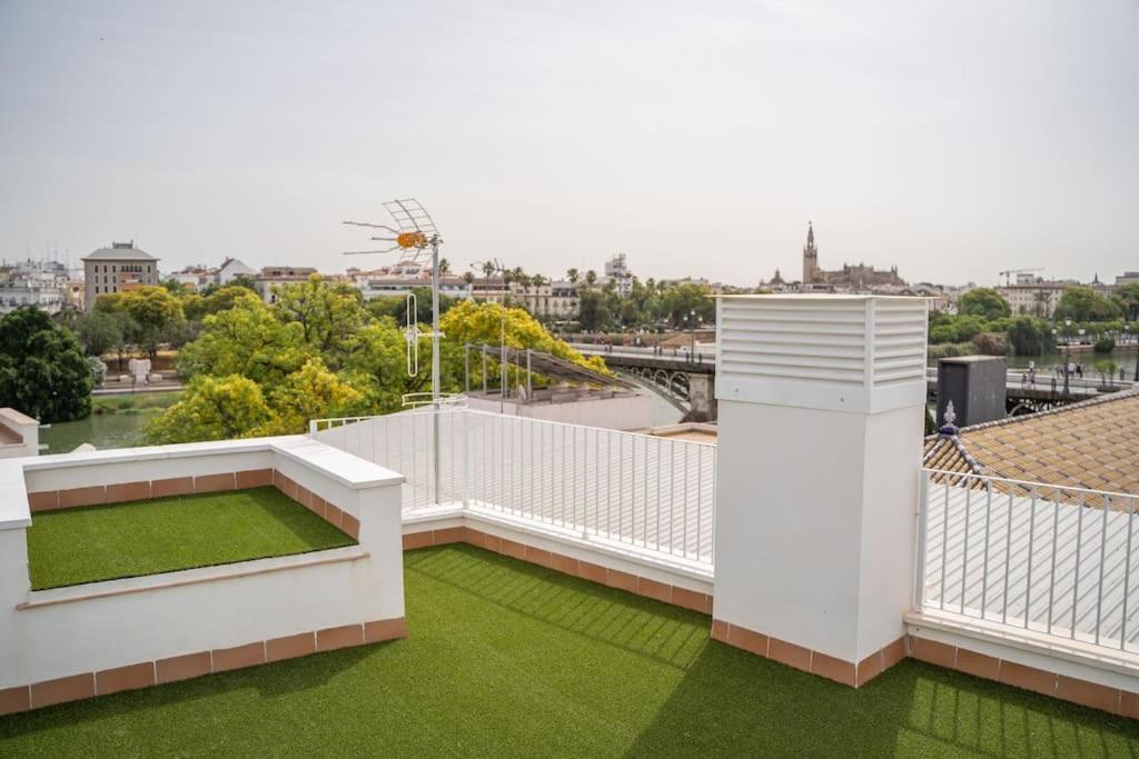 Optimus Corazon De Triana Apartment Seville Luaran gambar